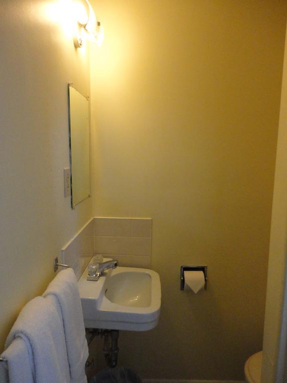 Hipwell's Motel Fonthill Kamer foto