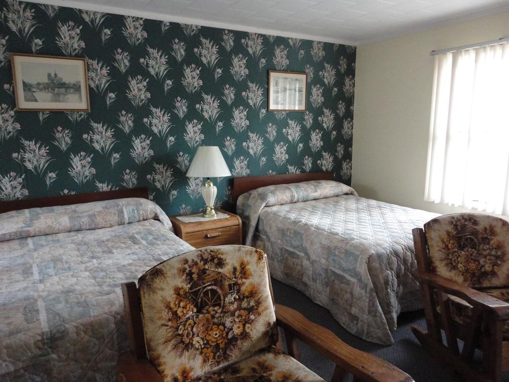 Hipwell's Motel Fonthill Kamer foto