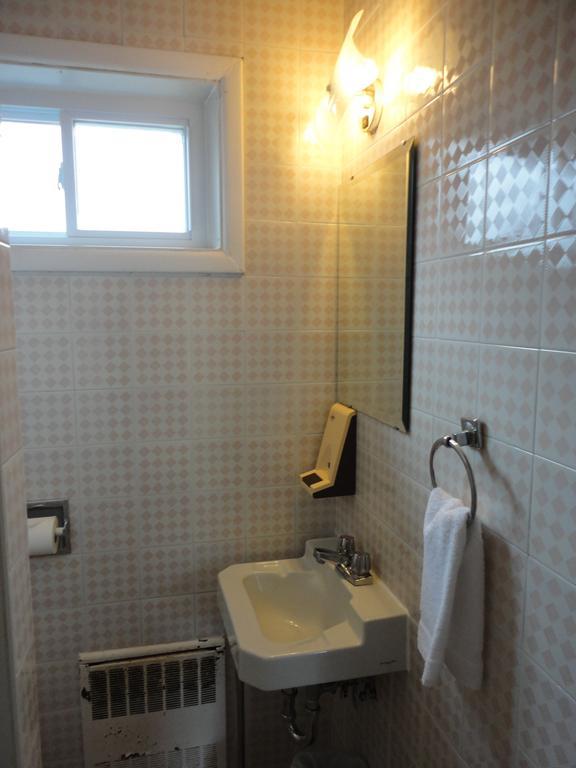 Hipwell's Motel Fonthill Buitenkant foto