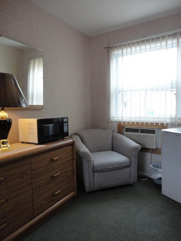 Hipwell's Motel Fonthill Buitenkant foto