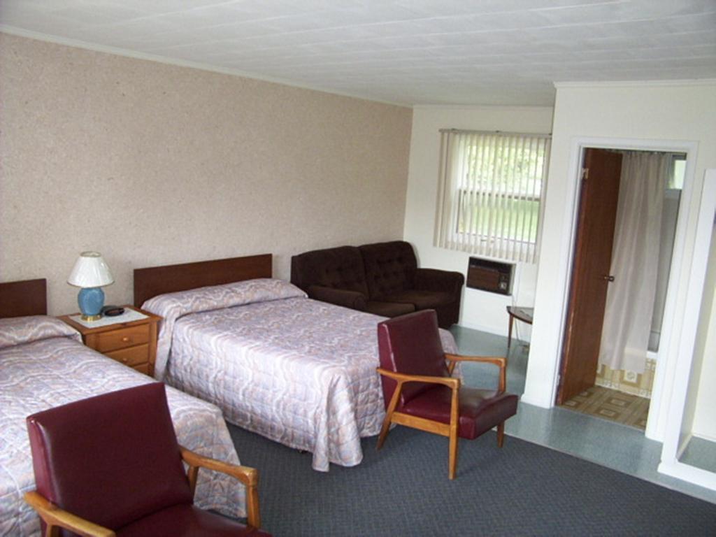 Hipwell's Motel Fonthill Buitenkant foto
